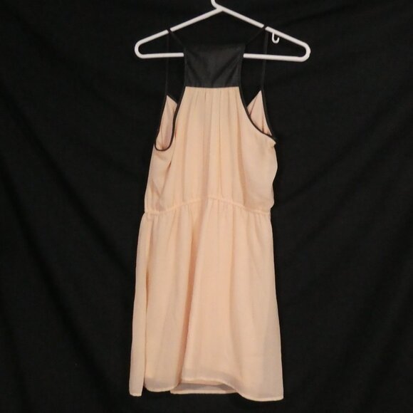 CHARLOTTE RUSSE | large | Elegant Knee Length A-Line Dress - Picture 2 of 14